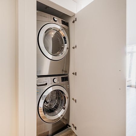 Westview Luxury Suites Ottawa Kültér fotó