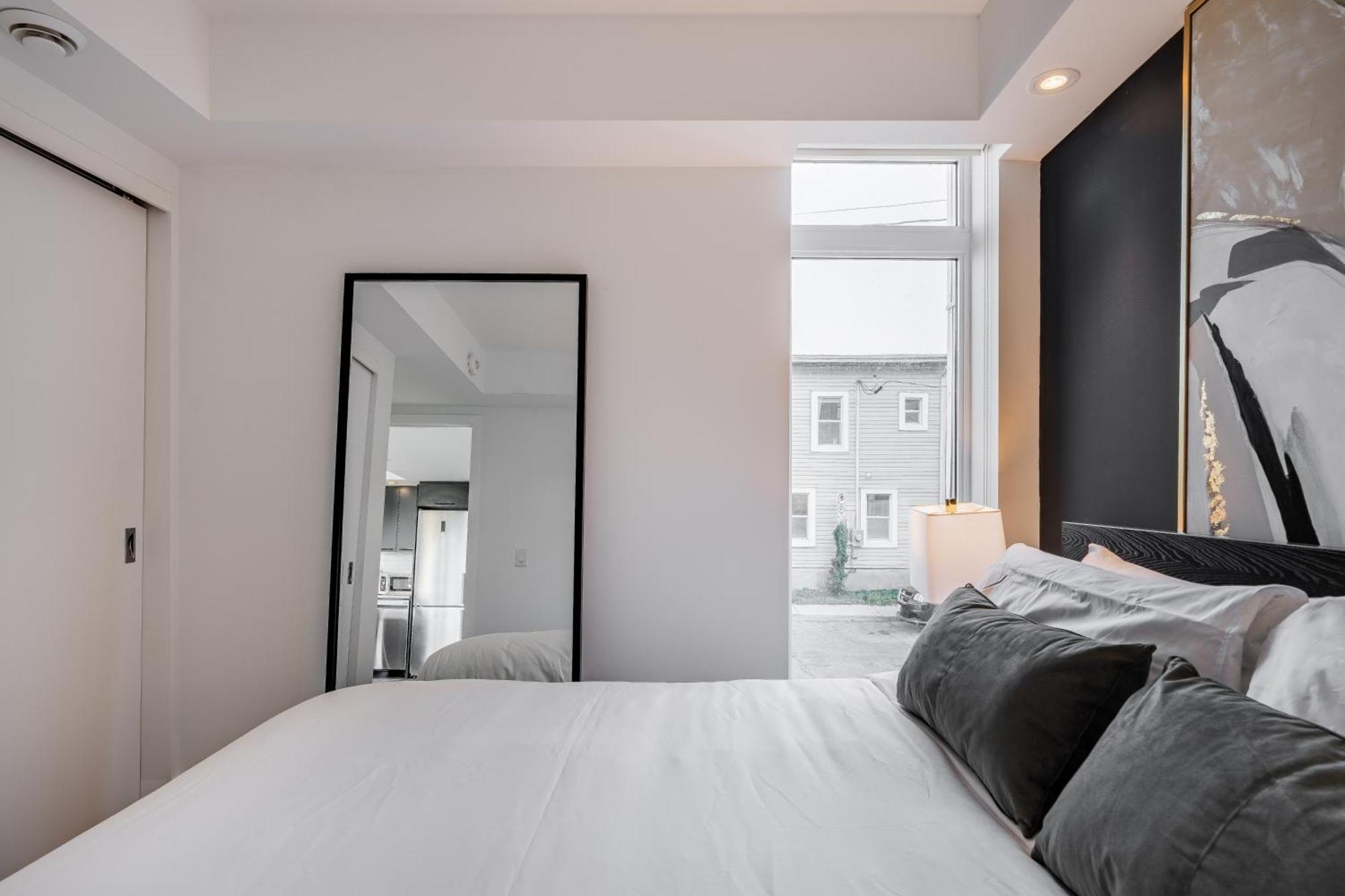 Westview Luxury Suites Ottawa Kültér fotó