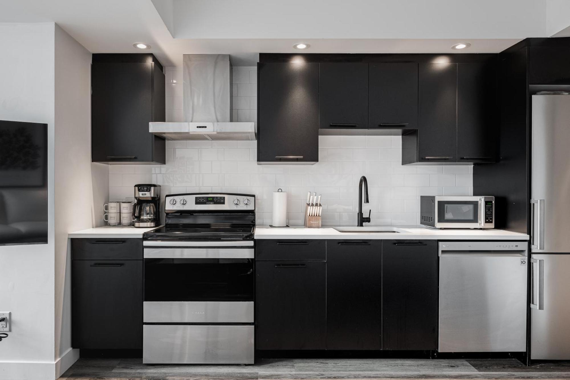 Westview Luxury Suites Ottawa Kültér fotó