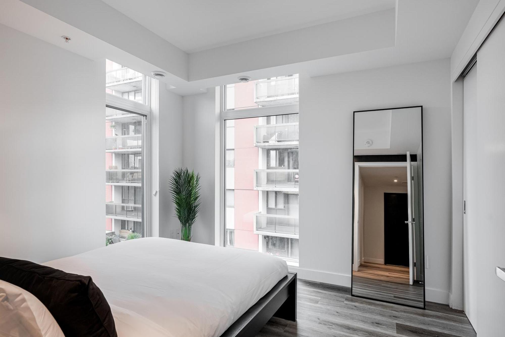 Westview Luxury Suites Ottawa Kültér fotó