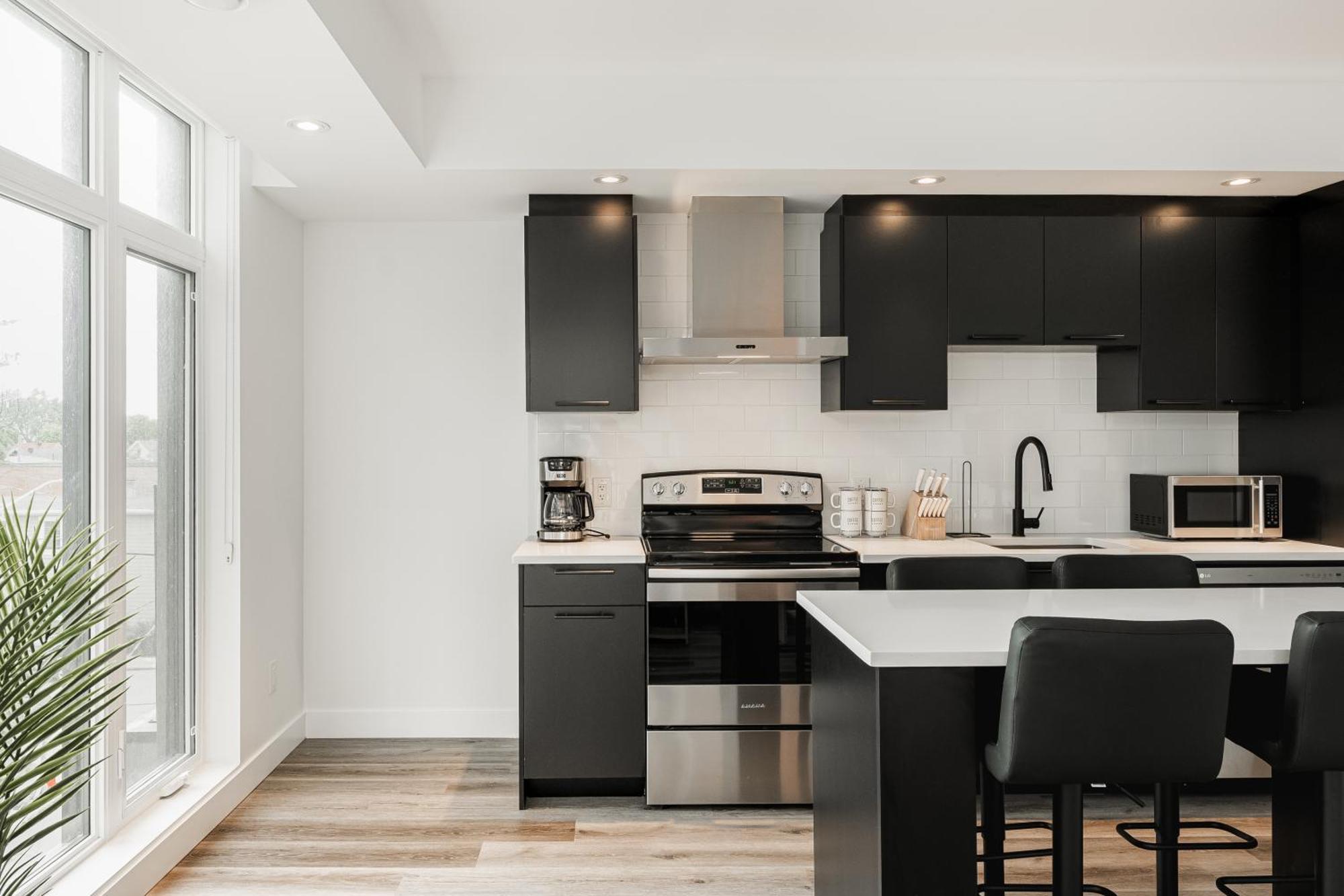 Westview Luxury Suites Ottawa Kültér fotó
