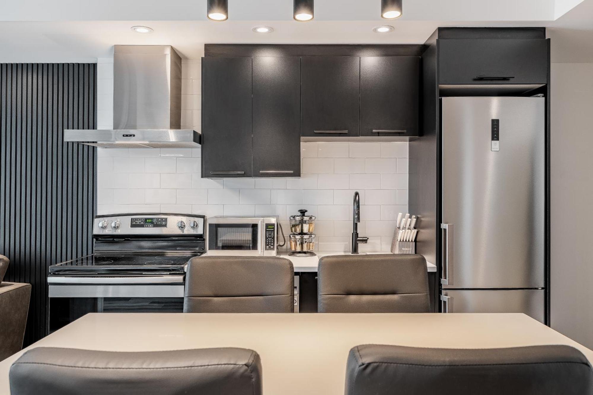 Westview Luxury Suites Ottawa Kültér fotó
